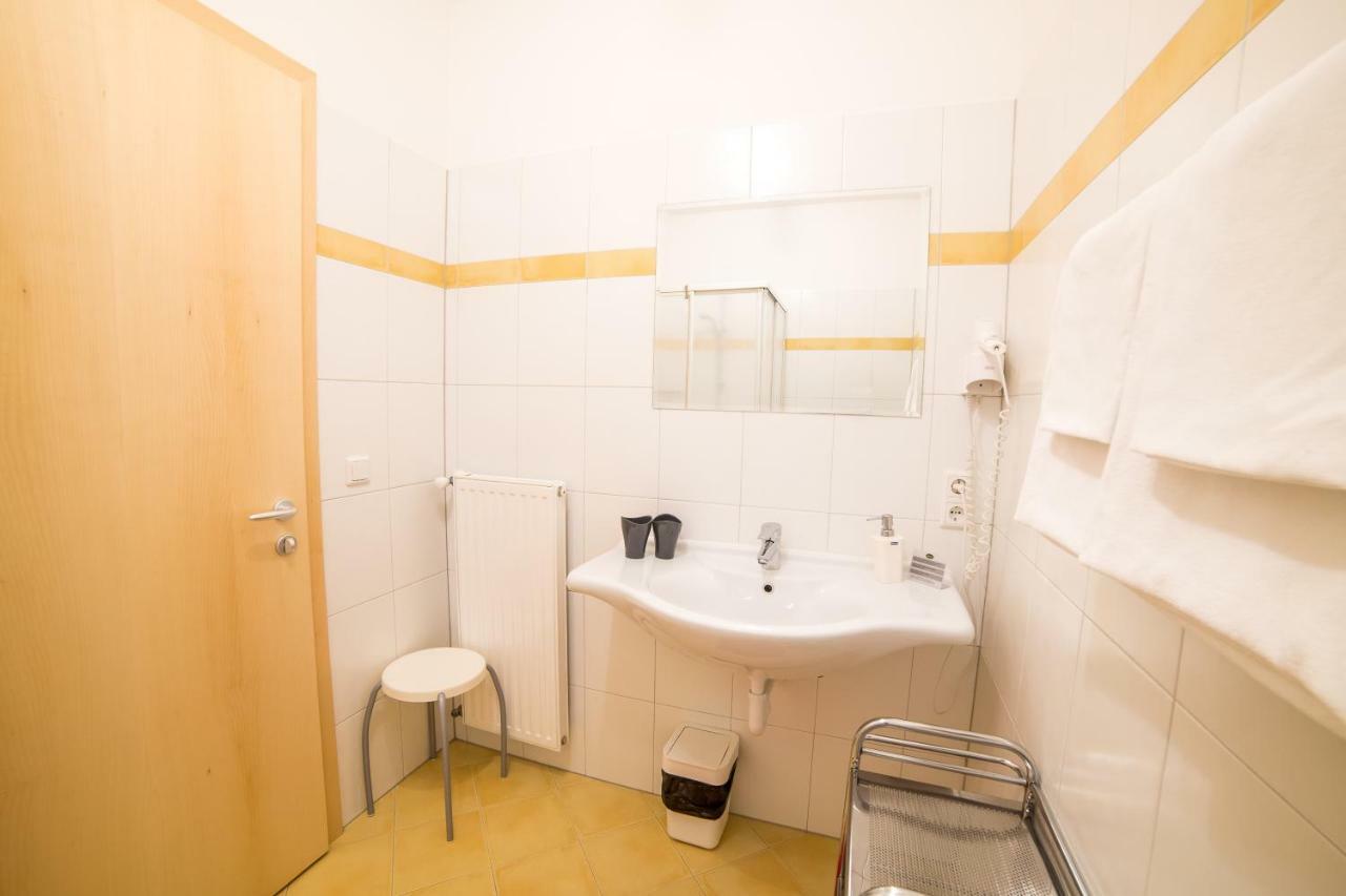 Hotel Zum See Мартелло Экстерьер фото
